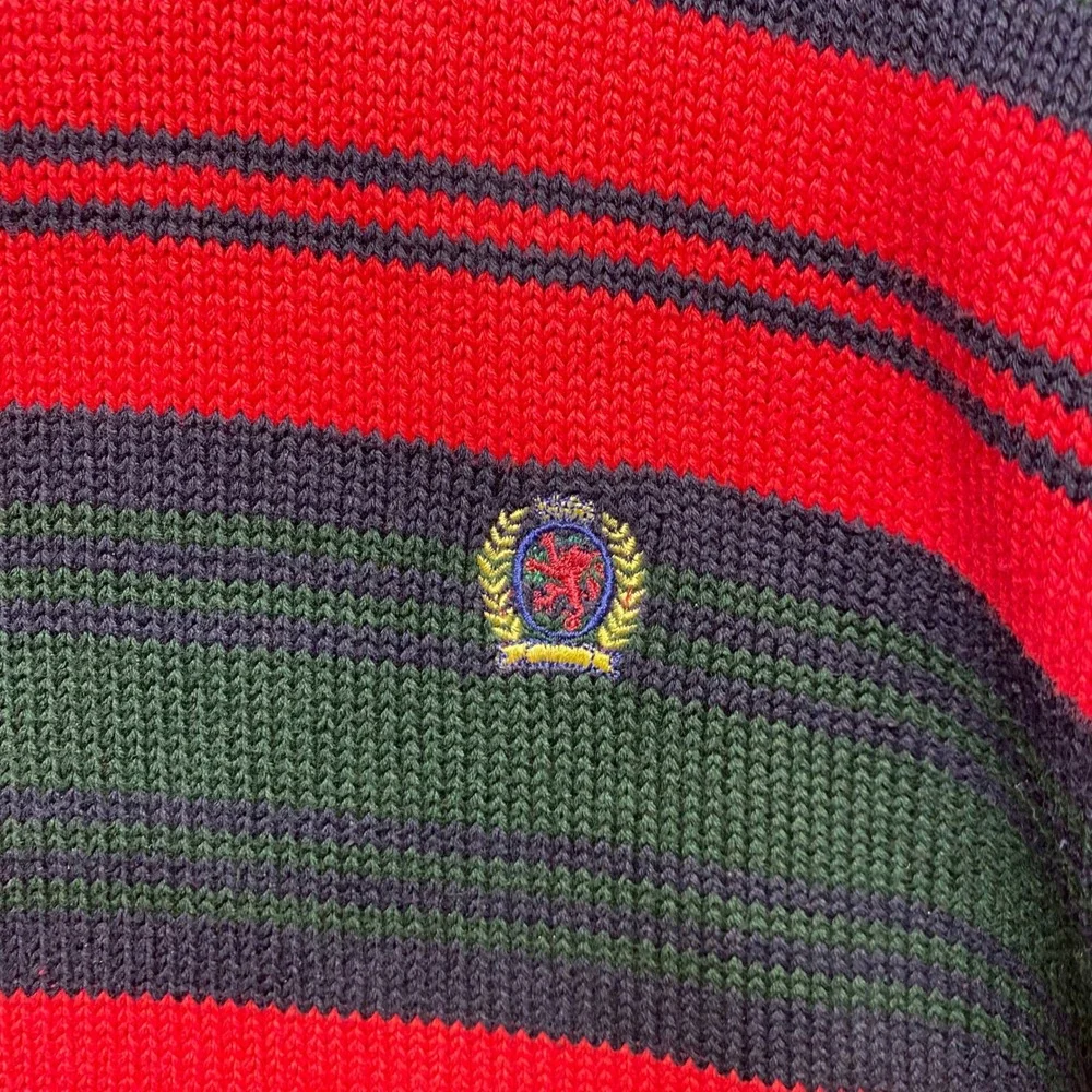 VTG Tommy Hilfiger Sweater Mens L Striped Knit Red Green Navy Crest Logo 90s